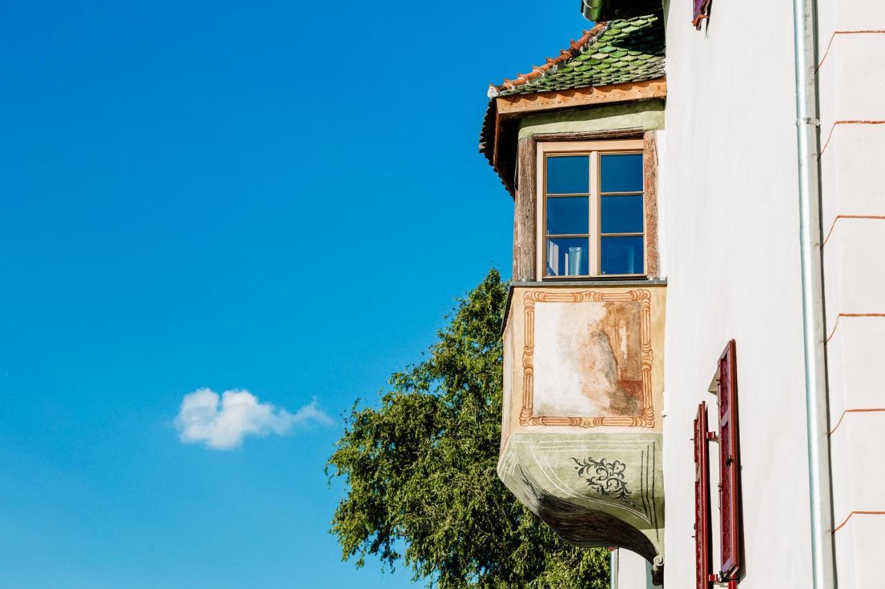 Zum Riesen Historic Refugium Hotel Laces Exterior photo